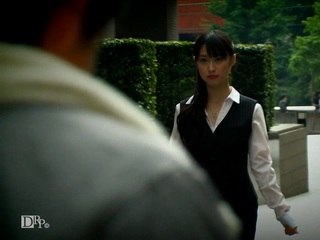 Nữ quái dâm đãng, gạ tình người lạ vào khách sạn - vietsub