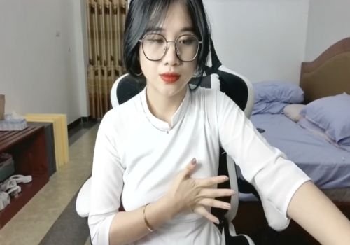 [sex vn] Anna Gấu dâm đãng thủ dâm kiếm tiền mưu sinh cực phê