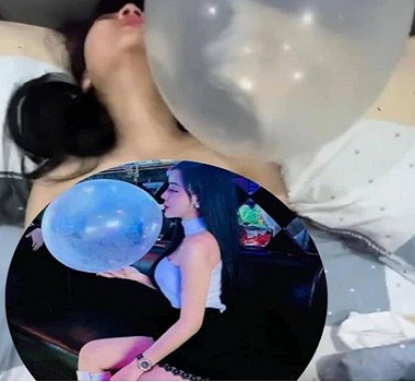 [Sex Viet] Hút bóng cười phê quá nện nhau luôn