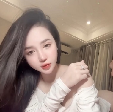 [viet69] Em Gái Mặt Ngọt Thanh Khiết Nhưng Trên Giường Siêu Dâm - Sex Không Che