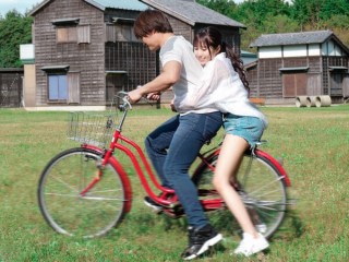 Địt cô bạn thân ngồi cùng bàn - jav