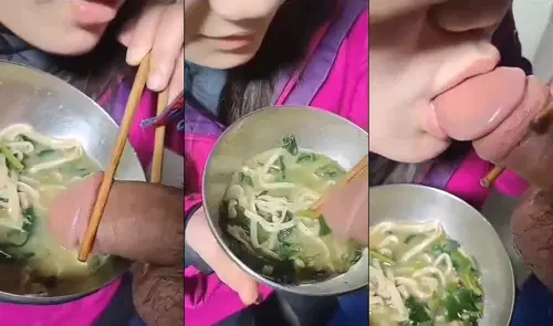 sex Việt Nam-Độc lạ em ăn mì còn lấy cu anh chấm nước súp để mút