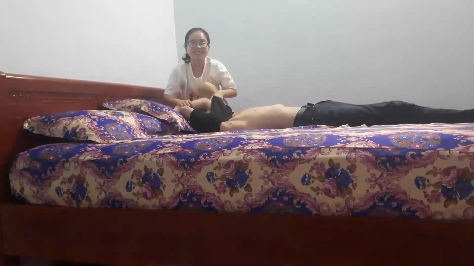 Chuốc cho say rồi để con bạn thân bú cu - p2 - sex Việt Nam