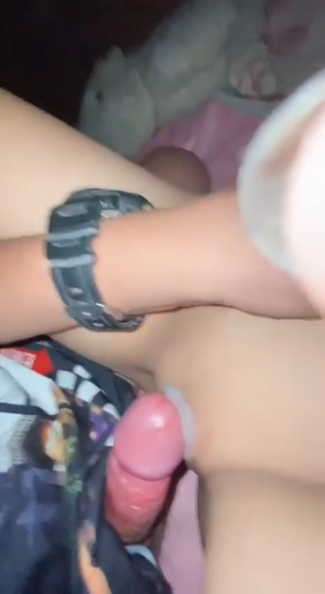 [sex Việt Nam] Mới đút vào đã xuất rồi
