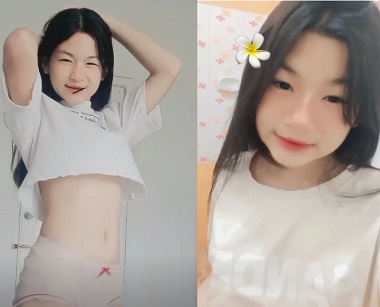 [sex viet] Em nữ sinh lồn non đã biết cách khoe hàng khi tự quay